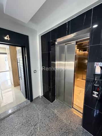 MASAL PARKI TRAMVAYA YAKIN KİRALIK 2+1 DAİRE